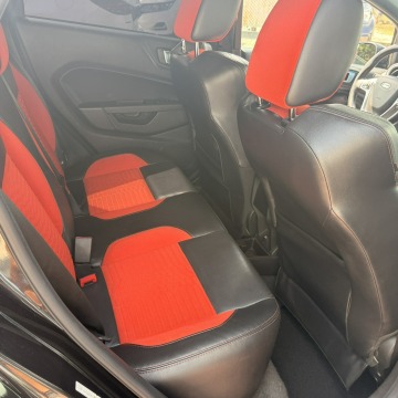 Ford Fiesta  Hatchback 2015,  1.6 benzyna - Na sprzedaż za 33 500 zł - Sade Budy - zdjęcie 7