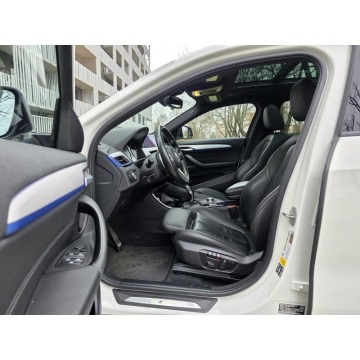 BMW   Terenowy 2022,  2.0 benzyna, automat - Na sprzedaż za 108 900 zł - Warszawa - zdjęcie 4
