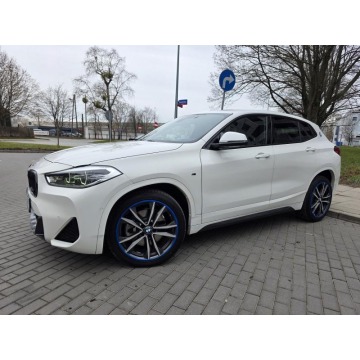 BMW   Terenowy 2022,  2.0 benzyna, automat - Na sprzedaż za 108 900 zł - Warszawa - zdjęcie 3