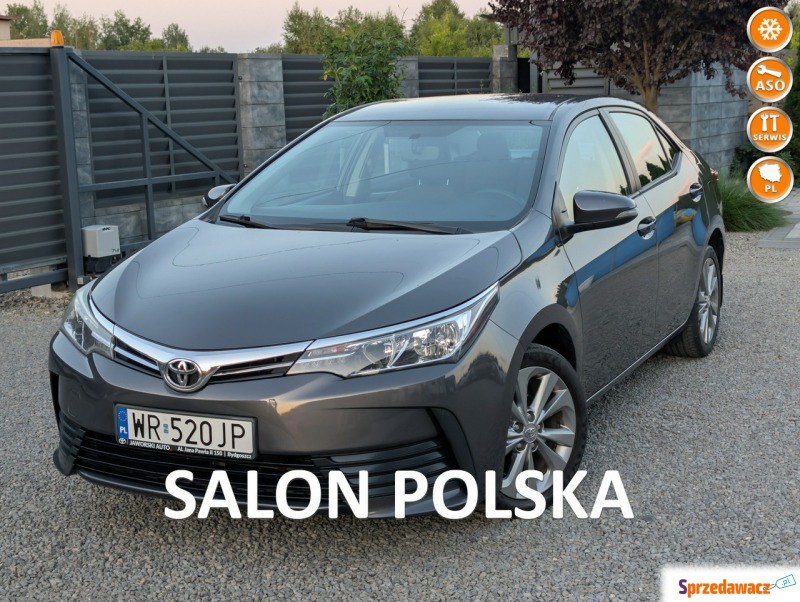 Toyota Corolla  Sedan/Limuzyna 2018,  1.3 benzyna - Na sprzedaż za 39 900 zł - Radom