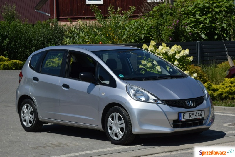 Honda Jazz  Hatchback 2015,  1.2 benzyna - Na sprzedaż za 26 900 zł - Majdan Sieniawski