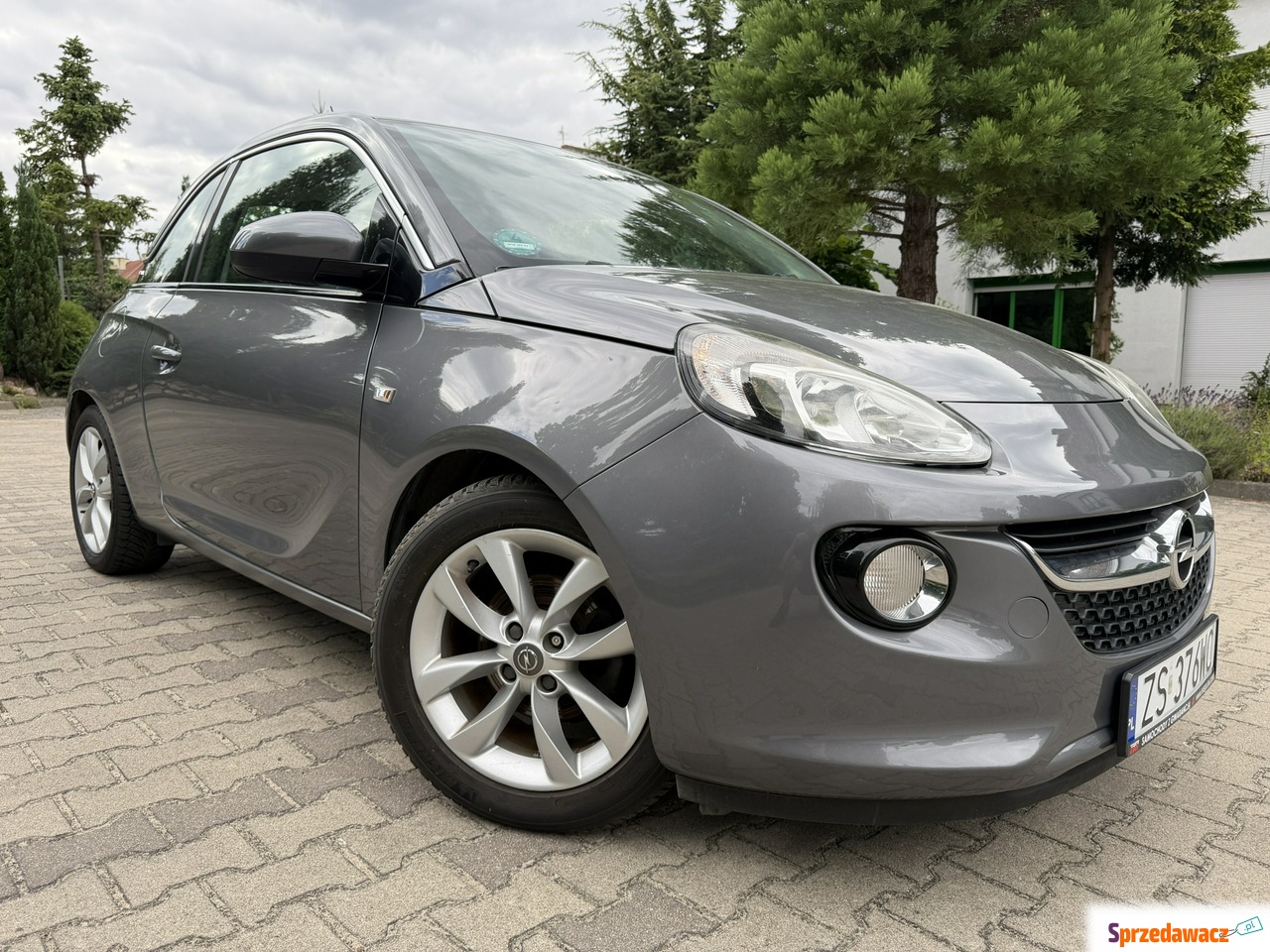 Opel Adam 2016