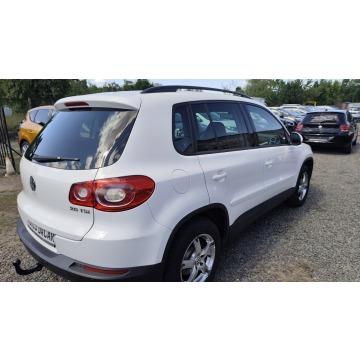 Volkswagen Tiguan  SUV 2008,  2.0 benzyna - Na sprzedaż za 24 900 zł - Szczecin - zdjęcie 3