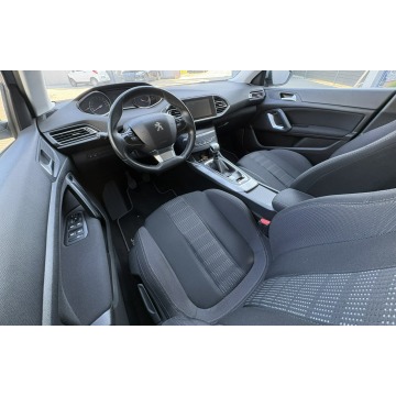 Peugeot 308  Hatchback 2014,  1.2 benzyna - Na sprzedaż za 24 900 zł - Pyzdry - zdjęcie 6