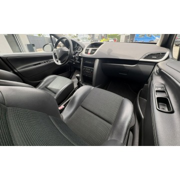 Peugeot 207  Kombi 2008,  1.6 diesel - Na sprzedaż za 9 900,00 zł - Pyzdry - zdjęcie 11