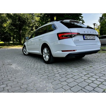 Skoda Superb  Kombi 2022,  2.0 diesel, automat - Na sprzedaż za 74 900 zł - Jejkowice - zdjęcie 3