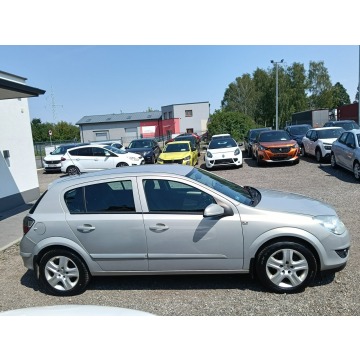 Opel Astra  Hatchback 2009,  1.6 benzyna+LPG - Na sprzedaż za 10 999 zł - Chrzanów - zdjęcie 8