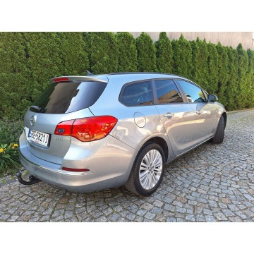 Opel Astra  Kombi 2014,  1.4 benzyna - Na sprzedaż za 19 900 zł - Siewierz - zdjęcie 3