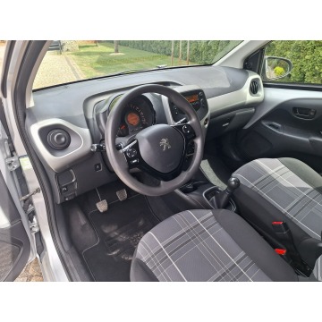 Peugeot 108  Hatchback 2017,  1.0 benzyna - Na sprzedaż za 18 700 zł - Siewierz - zdjęcie 8