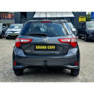 Toyota Yaris  Hatchback 2018,  1.5 benzyna - Na sprzedaż za 36 900 zł - Szczecin - zdjęcie 6