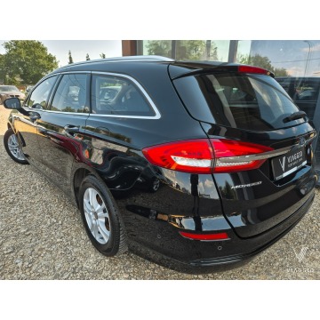Ford Mondeo  Kombi 2018,  2.0 diesel, automat - Na sprzedaż za 39 899 zł - Tychy - zdjęcie 4