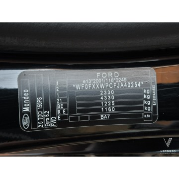 Ford Mondeo  Kombi 2018,  2.0 diesel, automat - Na sprzedaż za 39 899 zł - Tychy - zdjęcie 12