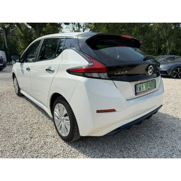 Nissan Leaf  Liftback 2020 elektryczny, automat - Na sprzedaż za 62 800 zł - Pęcice - zdjęcie 5