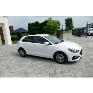 Hyundai i30  Hatchback 2023,  1.0 benzyna - Na sprzedaż za 45 900 zł - Grójec - zdjęcie 10