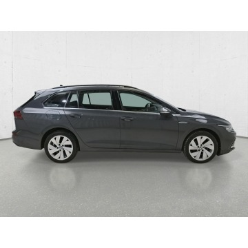 Volkswagen Golf  Kombi 2022,  1.5 benzyna - Na sprzedaż za 68 880 zł - Komorniki - zdjęcie 8