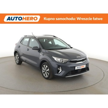 Kia Stonic  SUV 2022,  1.0 benzyna - Na sprzedaż za 55 400 zł - Warszawa - zdjęcie 10