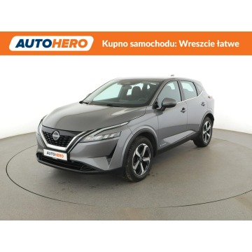 Nissan Qashqai - Hybryda 190KM Automat Kamera cofania Klimatyzacja Tempomat