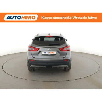 Nissan Qashqai  SUV 2019,  1.3 benzyna - Na sprzedaż za 56 900 zł - Warszawa - zdjęcie 6