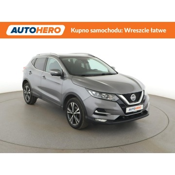 Nissan Qashqai  SUV 2019,  1.3 benzyna - Na sprzedaż za 56 900 zł - Warszawa - zdjęcie 10