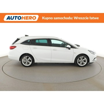 Opel Astra  Kombi 2016,  1.4 benzyna - Na sprzedaż za 42 500 zł - Warszawa - zdjęcie 9