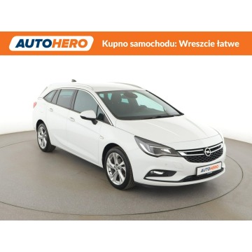 Opel Astra  Kombi 2016,  1.4 benzyna - Na sprzedaż za 42 500 zł - Warszawa - zdjęcie 10