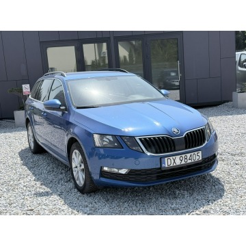 Skoda Octavia  Kombi 2018,  1.6 diesel, automat - Na sprzedaż za 37 900 zł - Wrocław - zdjęcie 3