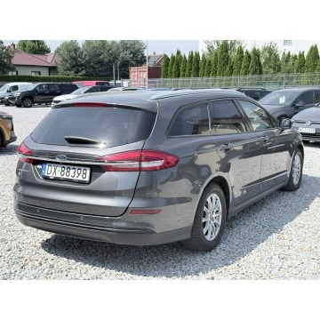 Ford Mondeo  Kombi 2018,  2.0 diesel, automat - Na sprzedaż za 36 900 zł - Wrocław - zdjęcie 9