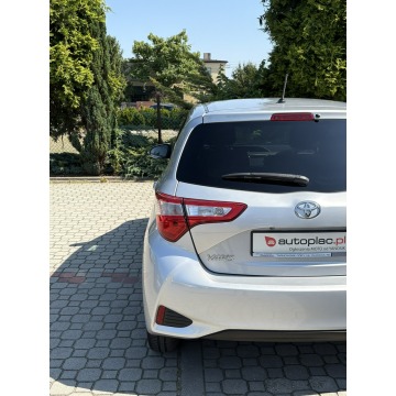 Toyota Yaris  Hatchback 2018,  1.5 benzyna - Na sprzedaż za 51 900 zł - Tarnowskie Góry - zdjęcie 12