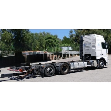 Volvo  2013,  12.8 diesel, automat - Na sprzedaż za 143 910 zł - Widełki - zdjęcie 3