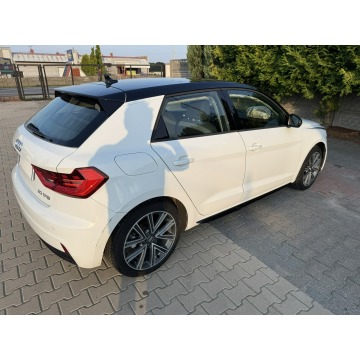 Audi A1  Hatchback 2019,  1.0 benzyna, automat - Na sprzedaż za 35 900 zł - Zielona Łąka - zdjęcie 3