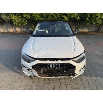 Audi A1  Hatchback 2019,  1.0 benzyna, automat - Na sprzedaż za 35 900 zł - Zielona Łąka - zdjęcie 6