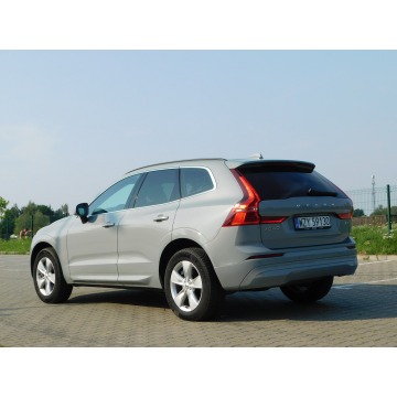 Volvo   SUV 2024,  2.0 benzyna, automat - Na sprzedaż za 147 777 zł - Żyrardów - zdjęcie 3