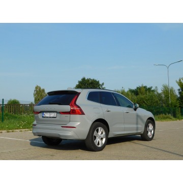 Volvo   SUV 2024,  2.0 benzyna, automat - Na sprzedaż za 147 777 zł - Żyrardów - zdjęcie 4