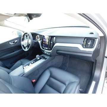 Volvo   SUV 2024,  2.0 benzyna, automat - Na sprzedaż za 147 777 zł - Żyrardów - zdjęcie 8