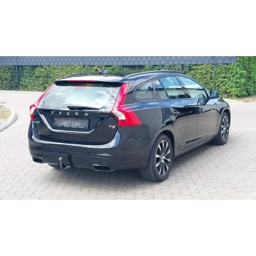 Volvo V60  Kombi 2017,  2.0 benzyna - Na sprzedaż za 51 999 zł - Tychy - zdjęcie 2