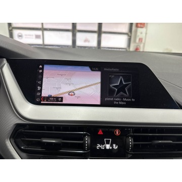 BMW Seria 1  Hatchback 2019,  1.5 benzyna - Na sprzedaż za 51 999 zł - Tychy - zdjęcie 3