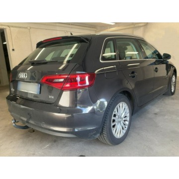 Audi A3  Hatchback 2014,  2.0 diesel, automat - Na sprzedaż za 44 998 zł - Tychy - zdjęcie 2