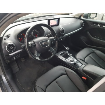 Audi A3  Hatchback 2014,  1.6 diesel - Na sprzedaż za 41 000 zł - Jatutów - zdjęcie 10