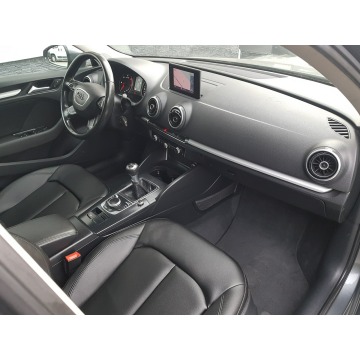 Audi A3  Hatchback 2014,  1.6 diesel - Na sprzedaż za 41 000 zł - Jatutów - zdjęcie 12