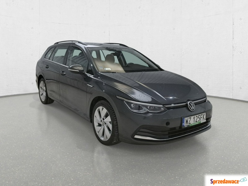 Volkswagen Golf  Kombi 2022,  1.5 benzyna - Na sprzedaż za 68 880 zł - Komorniki