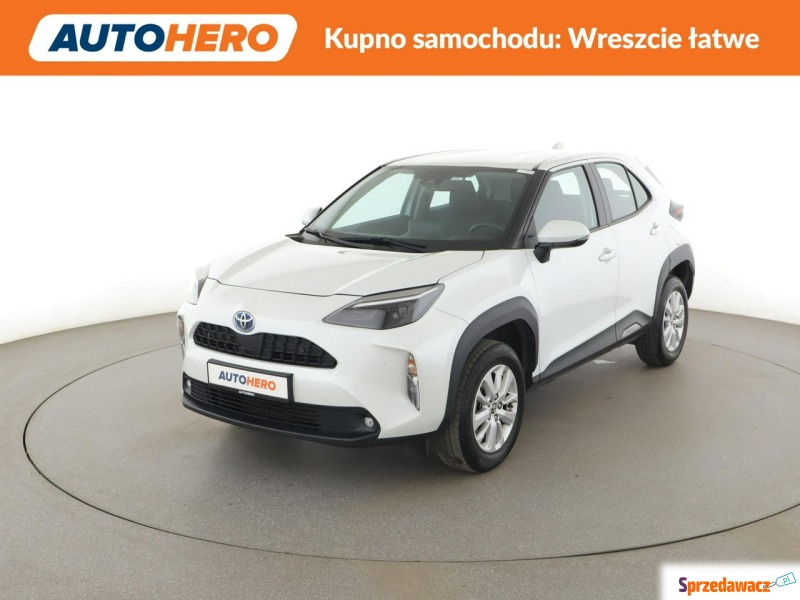 Toyota Yaris Cross  SUV 2023,  1.5 hybryda, automat - Na sprzedaż za 89 100 zł - Warszawa