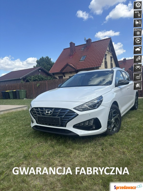 Hyundai i30  Kombi 2023,  1.0 benzyna, automat - Na sprzedaż za 56 000 zł - Słupca