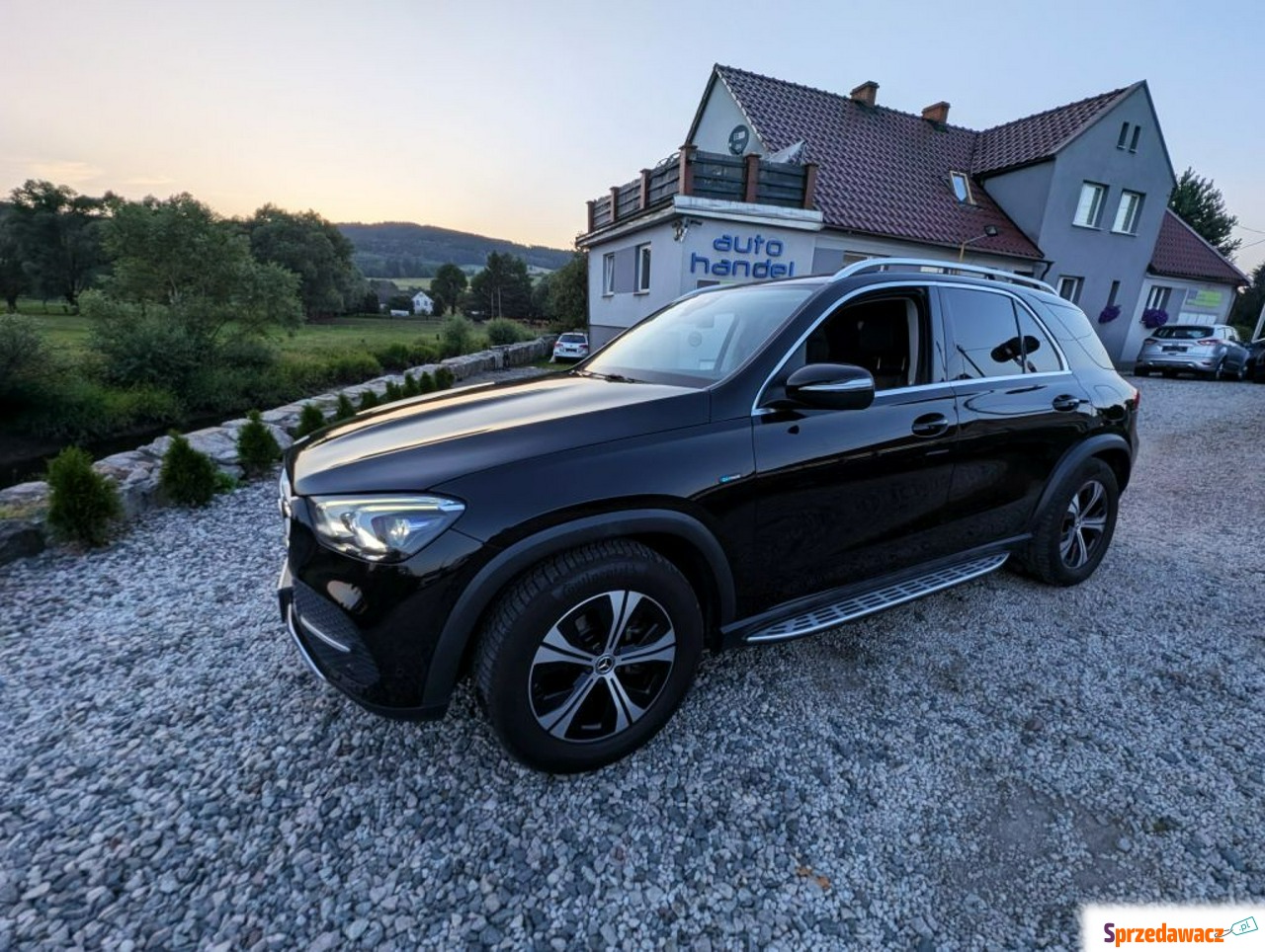 Mercedes - Benz GLE-klasa 2021