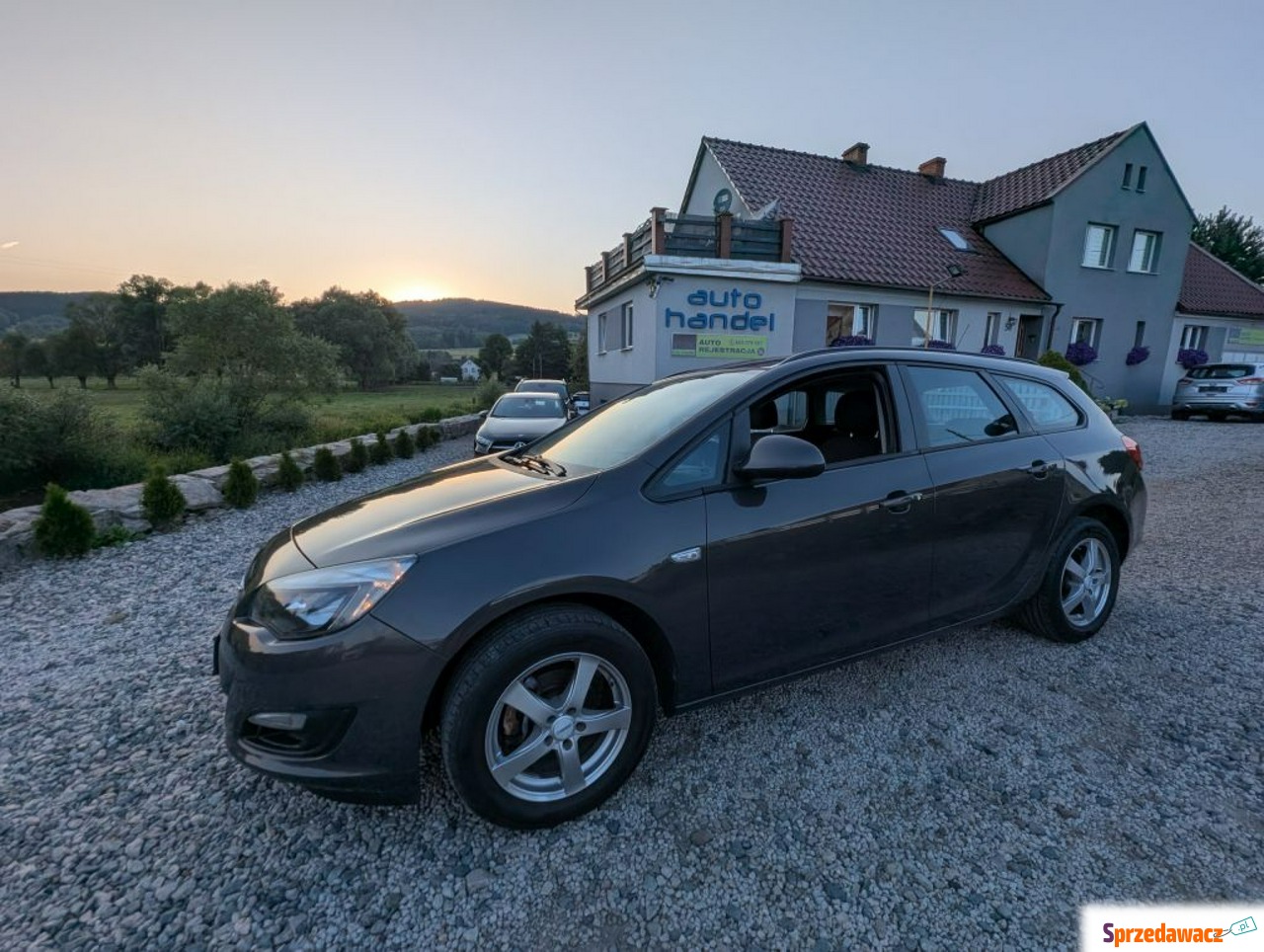 Opel Astra 2016