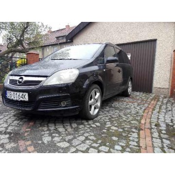 Opel Zafira 7 osobowy-Polecam