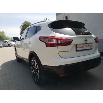 Nissan Qashqai 2014,  1.2 benzyna - Na sprzedaż za 43 900 zł - Strzegom - zdjęcie 8