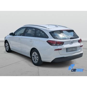 Hyundai i30  Kombi 2019,  1.4 benzyna - Na sprzedaż za 39 898 zł - Kraków - zdjęcie 3