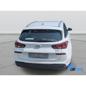 Hyundai i30  Kombi 2019,  1.4 benzyna - Na sprzedaż za 39 898 zł - Kraków - zdjęcie 4