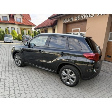 Suzuki Vitara  SUV 2019,  1.4 benzyna - Na sprzedaż za 73 900 zł - Orzech - zdjęcie 9