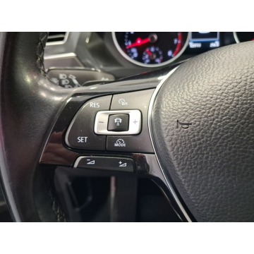 Volkswagen Tiguan  SUV 2018,  1.4 benzyna, automat - Na sprzedaż za 75 300 zł - Swarzędz - zdjęcie 9